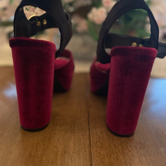 Circus by Sam Edelman Velvet Platform Sandals - Burgundy and Black - Picture 8 of 10